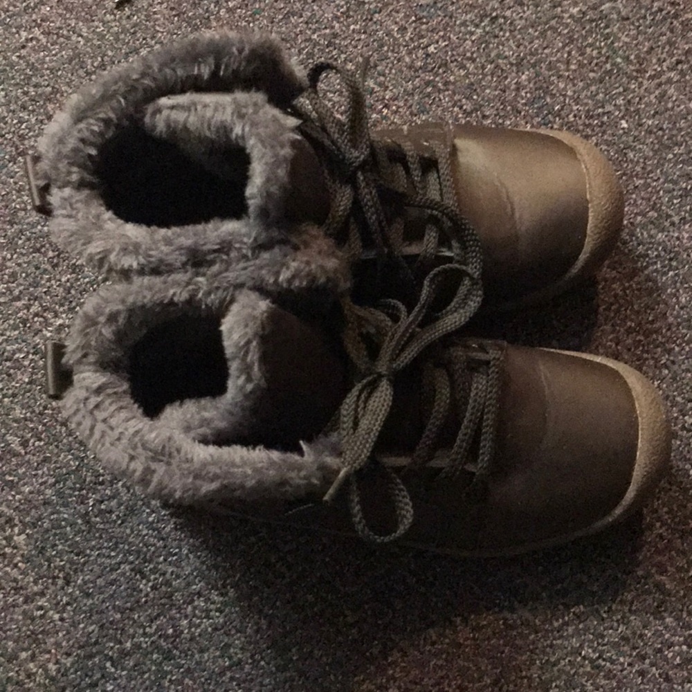 Winter boots